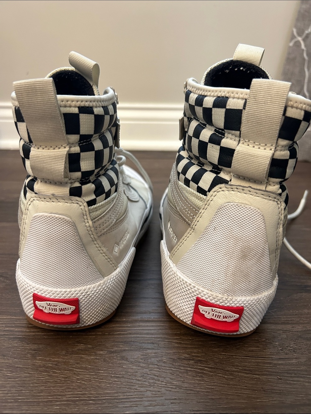 Vans Sk8-Hi GORE-TEX MTE-3 high-top sneakers size 11 - Picture 3 of 6